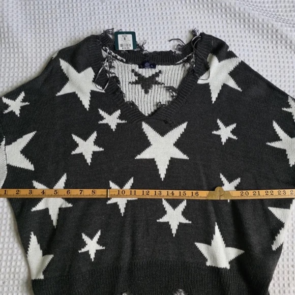 SOLD-Distressed Star Sweater - Picture 9 of 14